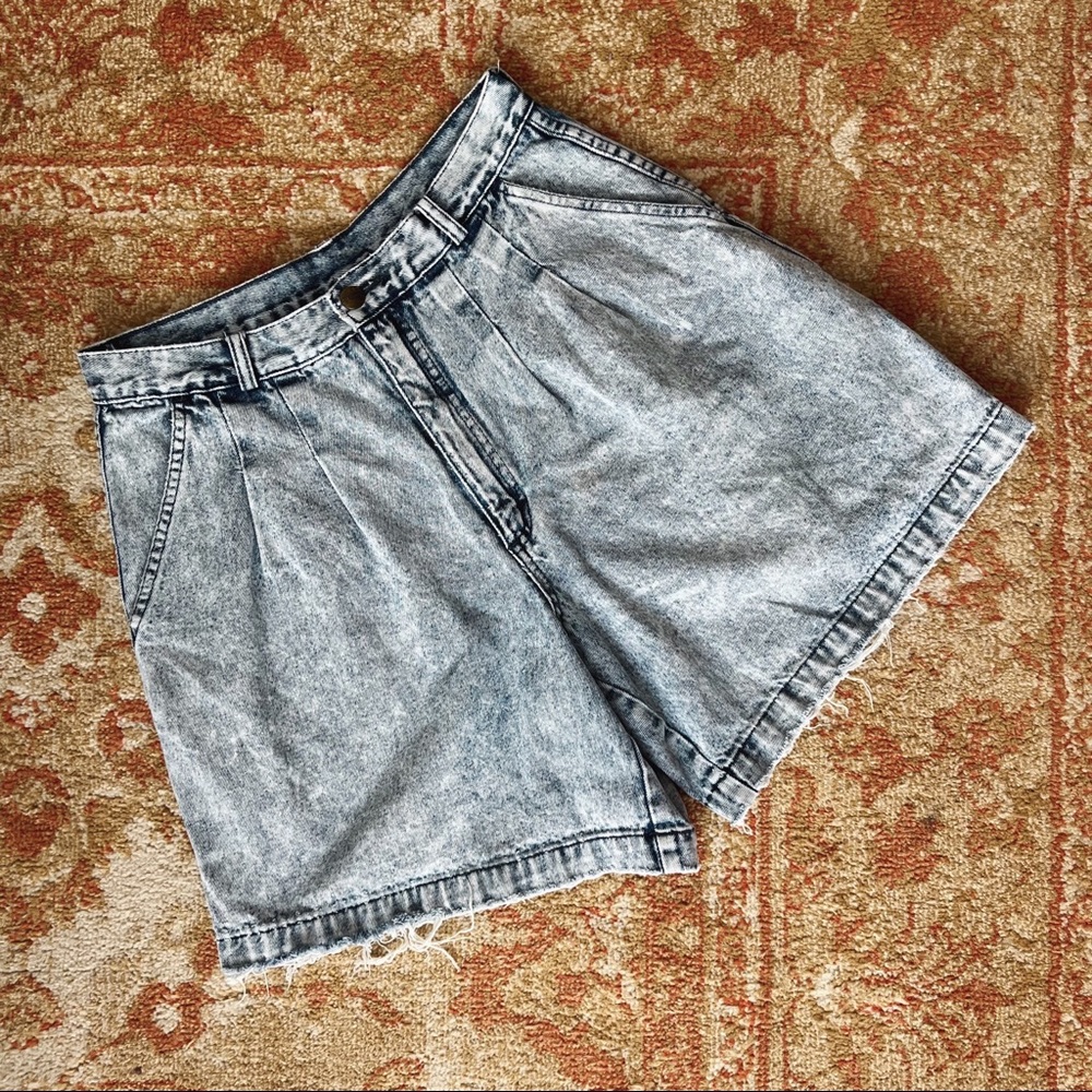 Vintage High-Waist Denim Shorts